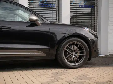PORSCHE Macan T LUFTF.-PANO-SPORTABGAS.-20 S-VOLL-LEDER