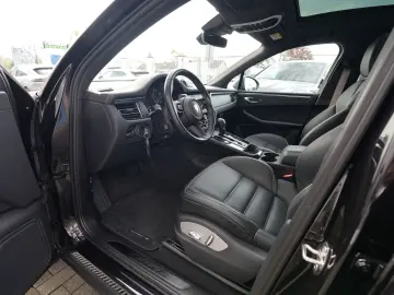 PORSCHE Macan T LUFTF.-PANO-SPORTABGAS.-20 S-VOLL-LEDER