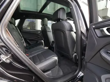 PORSCHE Macan T LUFTF.-PANO-SPORTABGAS.-20 S-VOLL-LEDER