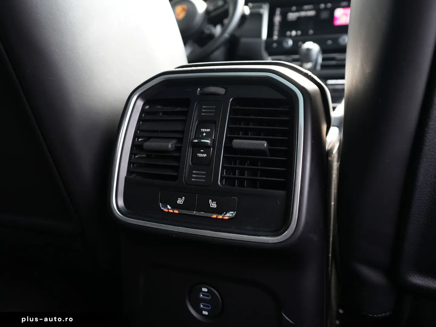 PORSCHE Macan T LUFTF.-PANO-SPORTABGAS.-20 S-VOLL-LEDER