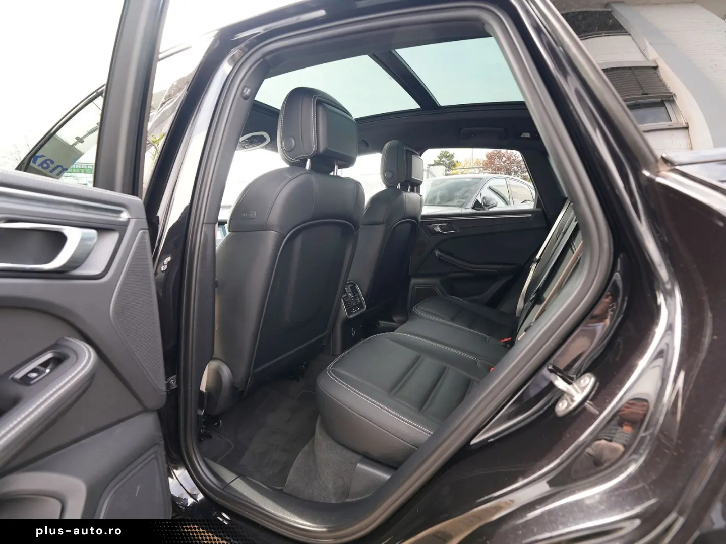 PORSCHE Macan T LUFTF.-PANO-SPORTABGAS.-20 S-VOLL-LEDER