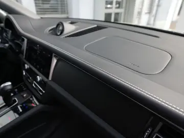 PORSCHE Macan T LUFTF.-PANO-SPORTABGAS.-20 S-VOLL-LEDER
