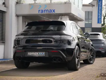 PORSCHE Macan T LUFTF.-PANO-SPORTABGAS.-20 S-VOLL-LEDER