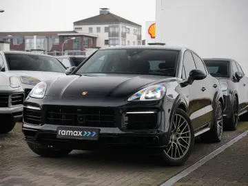 PORSCHE E-Hybrid Coupé PLATINUM-SPORTDESIGN-ACC-AHK-VOLL