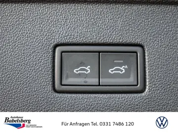 VW Touareg 3.0TDI 4M DSG R-Line LED NAVI AHK STANDH