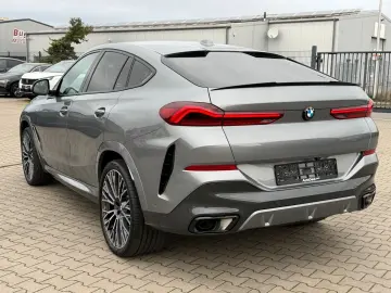 BMW X6 30d M Sport xDrive INDIVIDUAL Soft close
