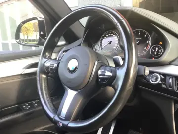 BMW X6 xDrive 40d 2017