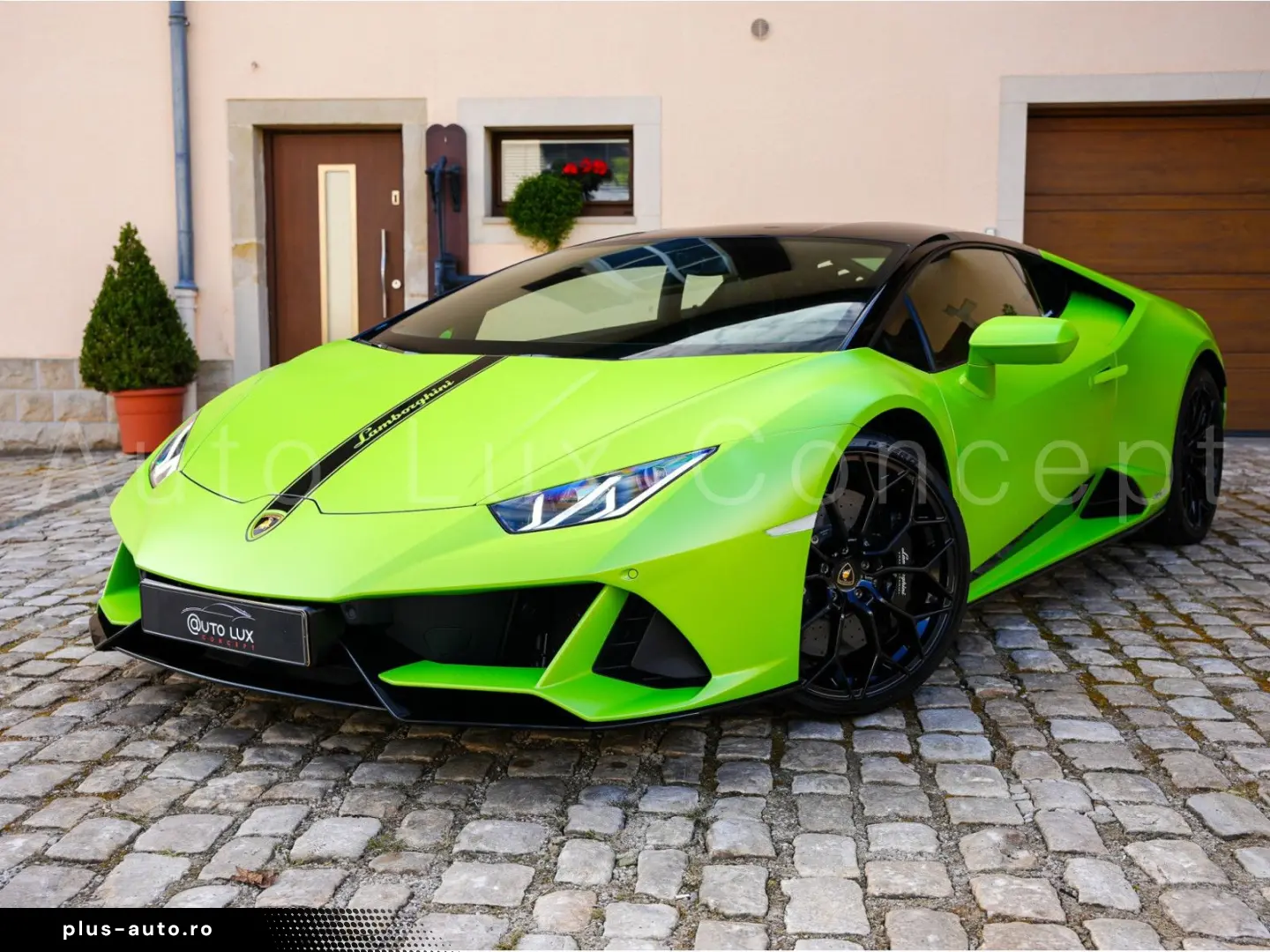 LAMBORGHINI Huracán EVO Camera Lift EVO Trim Style Package