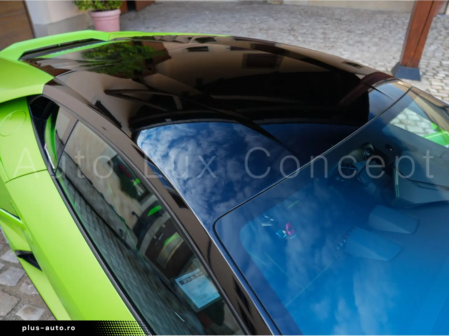 LAMBORGHINI Huracán EVO Camera Lift EVO Trim Style Package