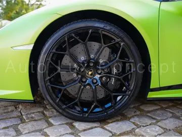 LAMBORGHINI Huracán EVO Camera Lift EVO Trim Style Package