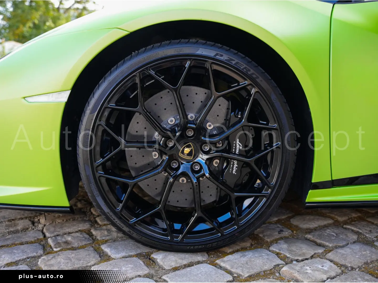 LAMBORGHINI Huracán EVO Camera Lift EVO Trim Style Package