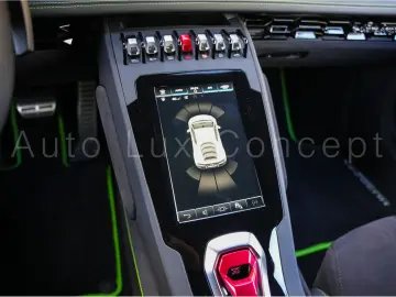 LAMBORGHINI Huracán EVO Camera Lift EVO Trim Style Package