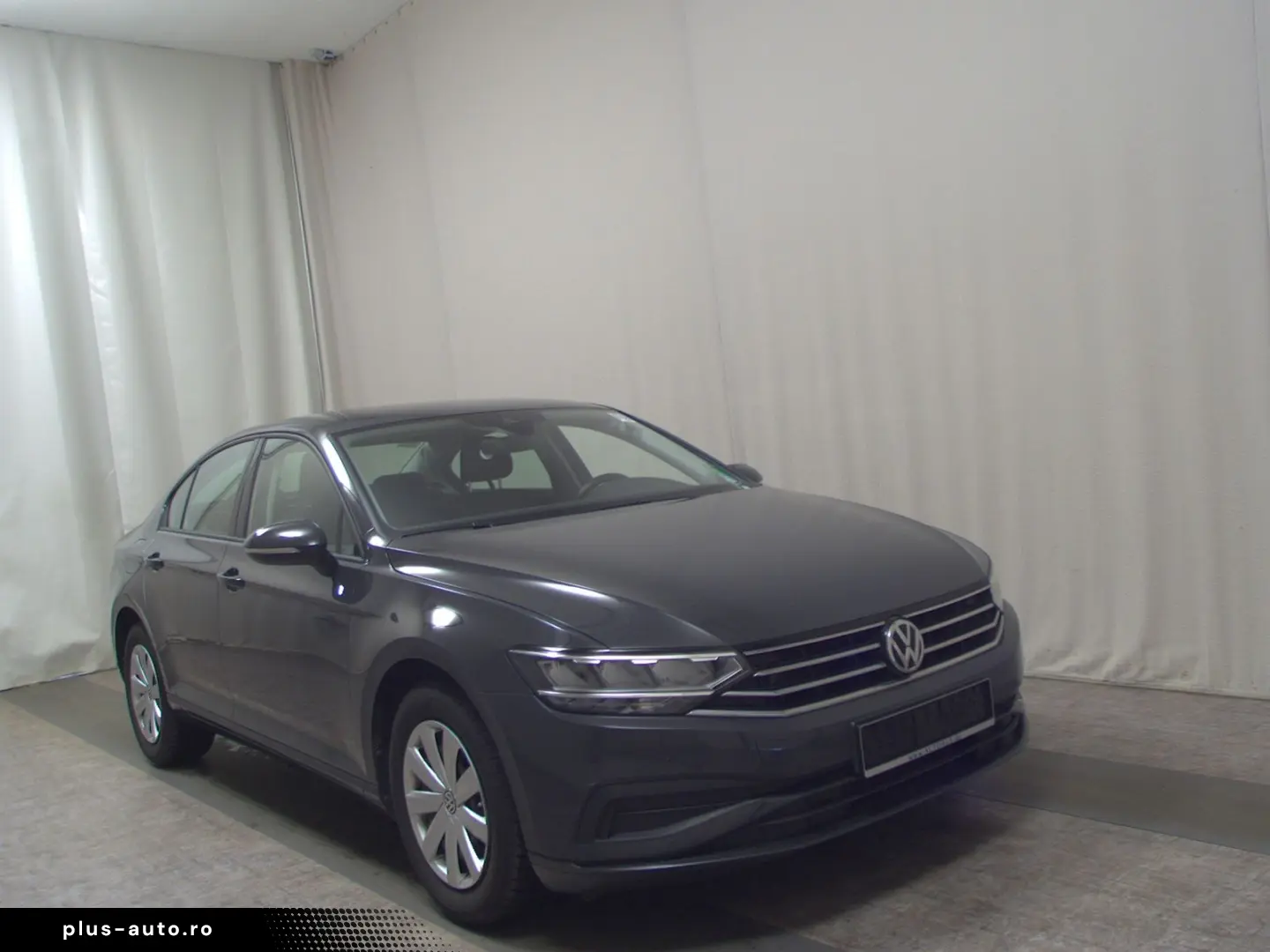 VW Passat 1.5 TSI Navi LED RFK SHZ ACC