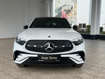 MERCEDES-BENZ GLC 450 d 4M AMG Line Pano.-Dach Distronic AHK