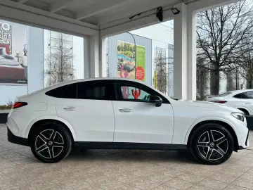 MERCEDES-BENZ GLC 450 d 4M AMG Line Pano.-Dach Distronic AHK