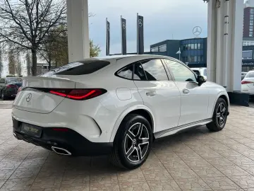 MERCEDES-BENZ GLC 450 d 4M AMG Line Pano.-Dach Distronic AHK