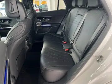 MERCEDES-BENZ GLC 450 d 4M AMG Line Pano.-Dach Distronic AHK