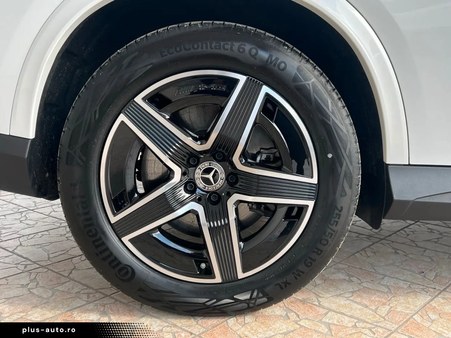 MERCEDES-BENZ GLC 450 d 4M AMG Line Pano.-Dach Distronic AHK