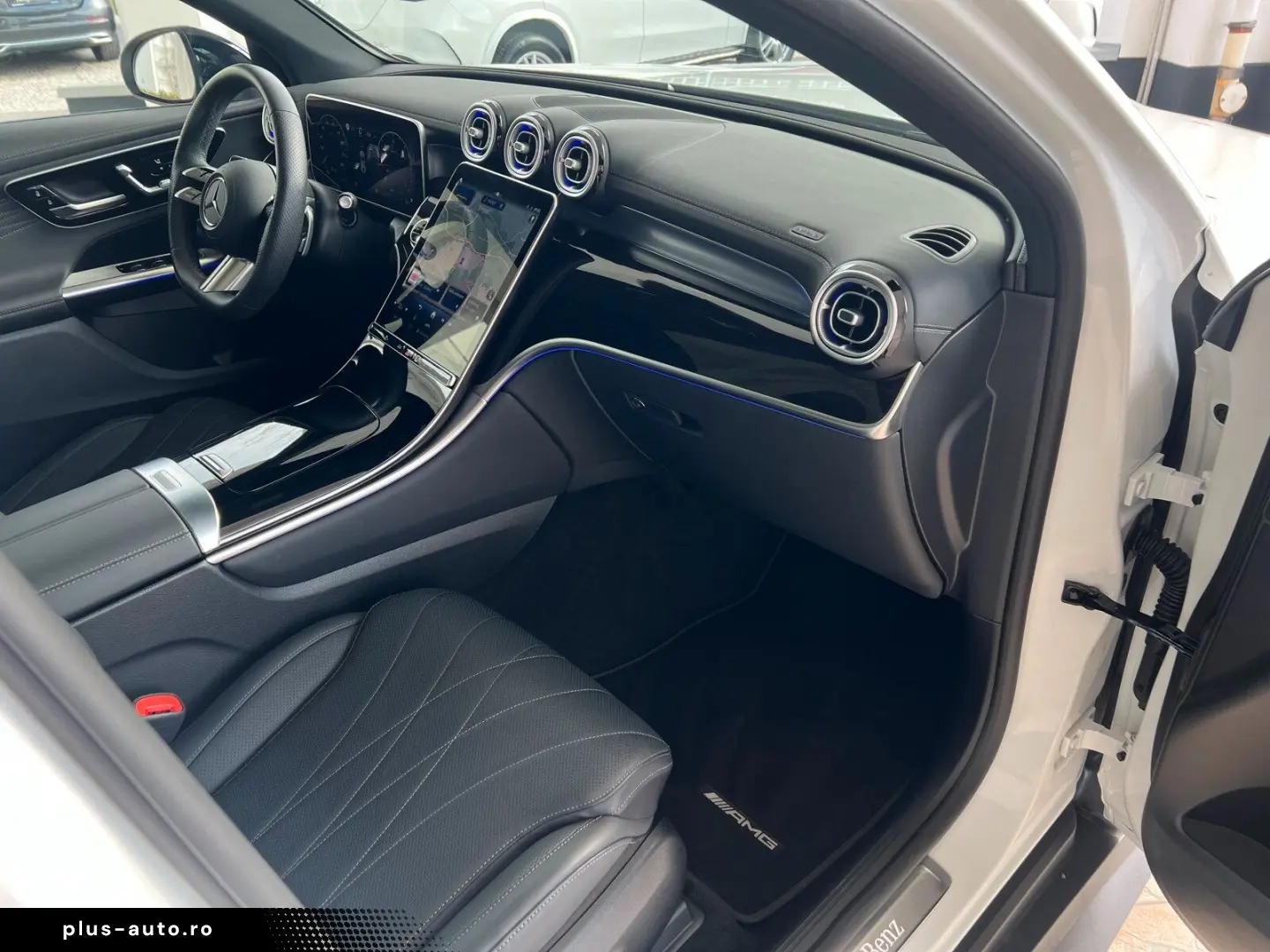 MERCEDES-BENZ GLC 450 d 4M AMG Line Pano.-Dach Distronic AHK