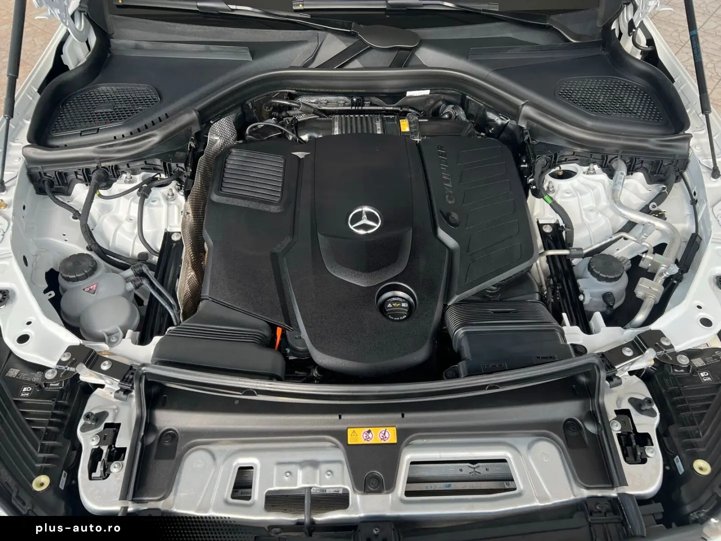 MERCEDES-BENZ GLC 450 d 4M AMG Line Pano.-Dach Distronic AHK