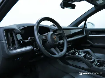 PORSCHE CAYENNE E-HYBRID 3.0L 470 CV   PASM PNEUMATIQUE