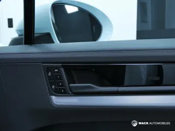 PORSCHE CAYENNE E-HYBRID 3.0L 470 CV   PASM PNEUMATIQUE
