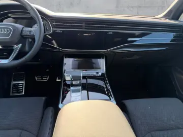 AUDI Q7 50 TDI QU S-LINE MATRIX HuD B&O AIR AHK 360
