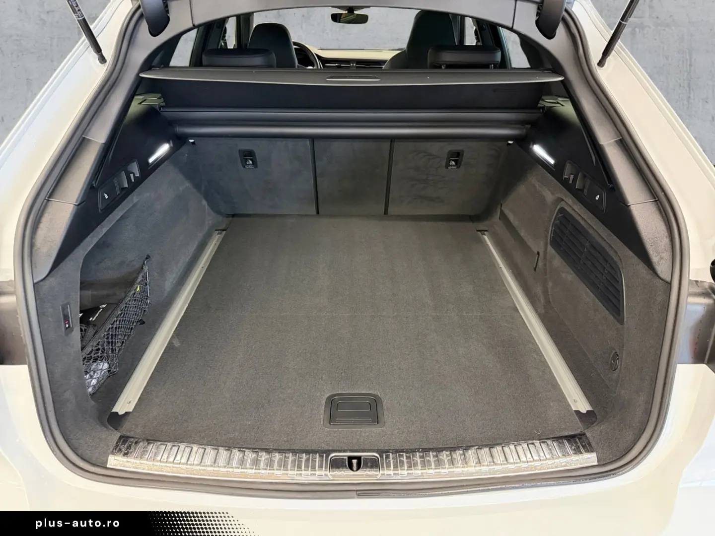 AUDI RS 6 Avant TFSI QU MATRIX HuD B&O AHK PANO 360