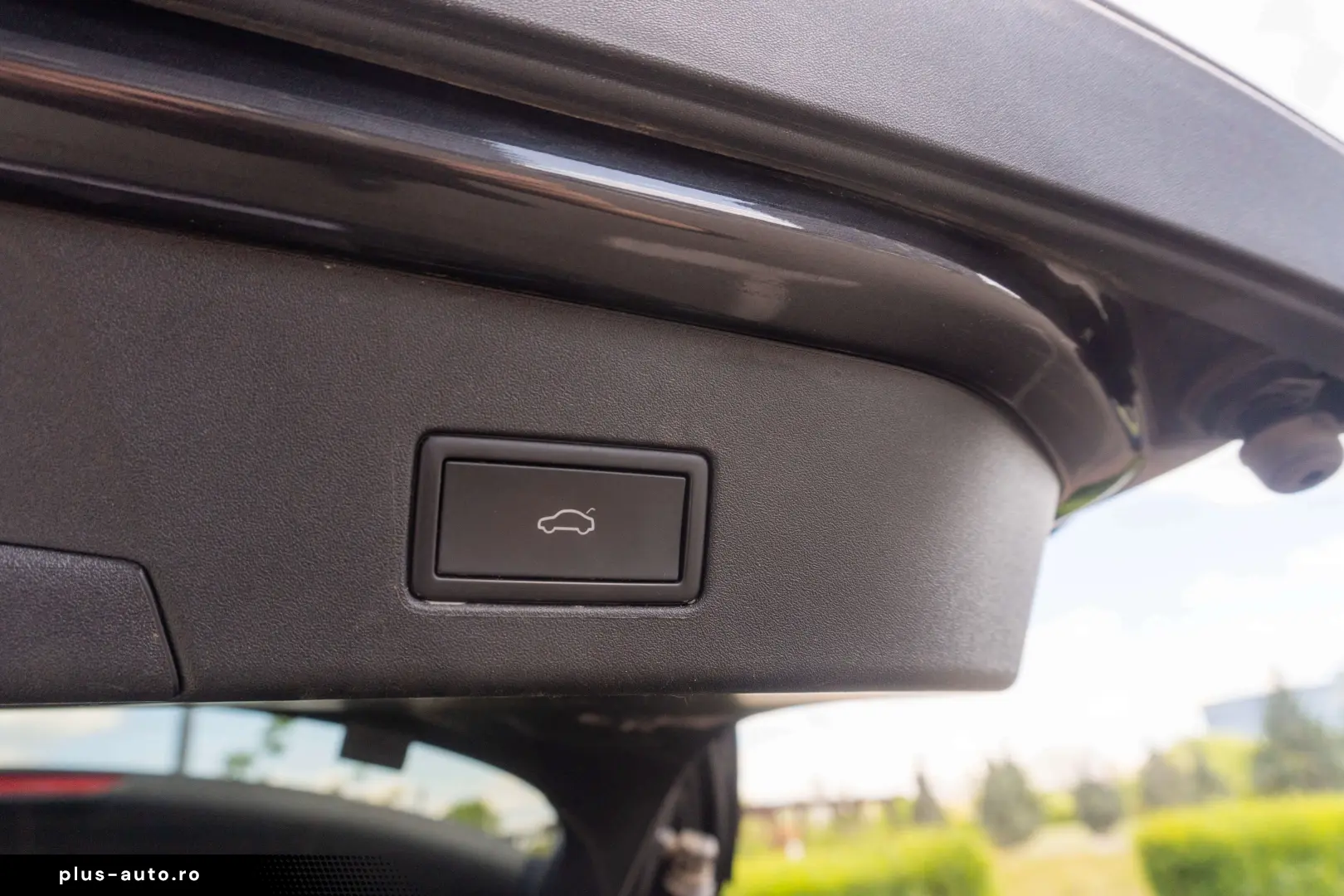 Volkswagen ID.4 Pro Perf 204CP  Matrix HUD Pompa de caldura