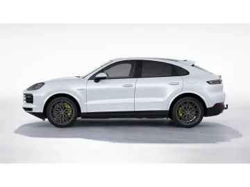 PORSCHE Cayenne S E-Hybrid Coupe HA-Lenkung InnoDrive