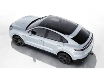 PORSCHE Cayenne S E-Hybrid Coupe HA-Lenkung InnoDrive