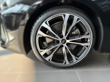 AUDI A5 Avant e-hybrid PANO SHZ ACC Panodach AHK LM