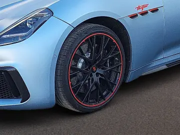 MASERATI GranTurismo Trofeo - Sondermodell PrimaSerie 75