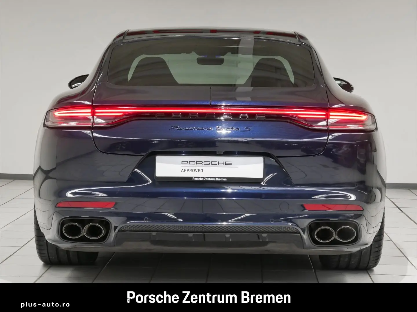 PORSCHE Panamera Turbo S