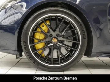 PORSCHE Panamera Turbo S