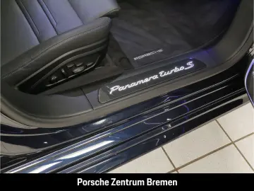 PORSCHE Panamera Turbo S