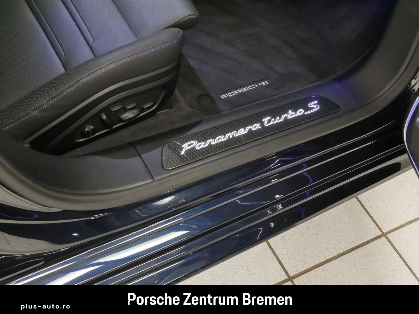PORSCHE Panamera Turbo S