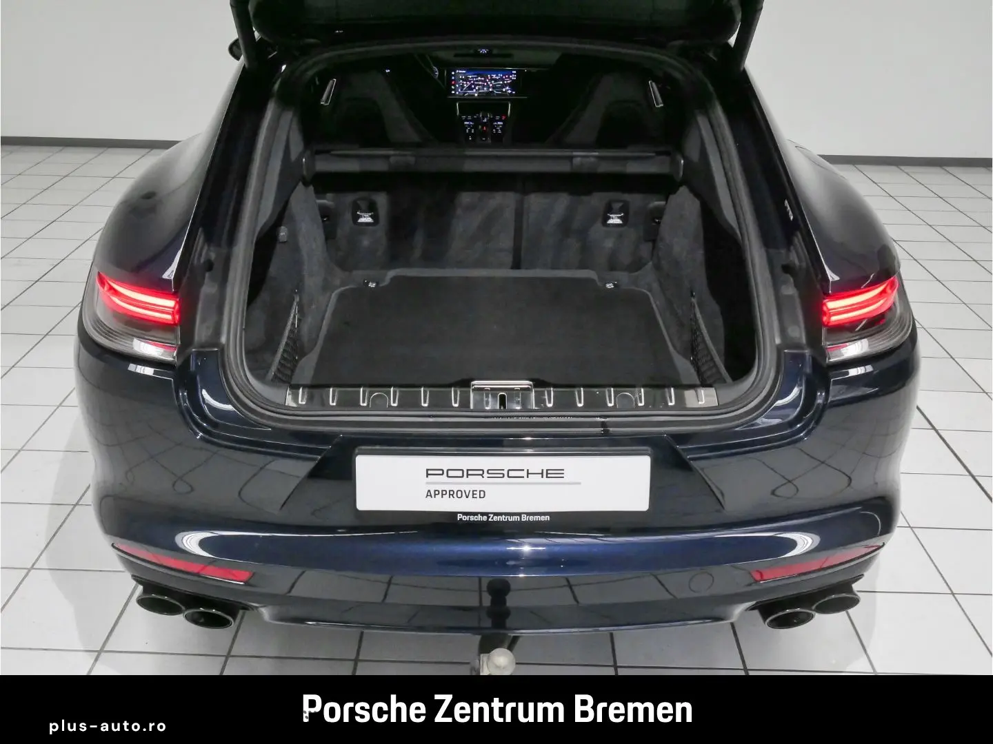 PORSCHE Panamera Turbo S