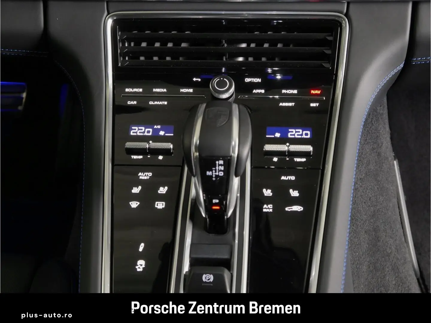 PORSCHE Panamera Turbo S
