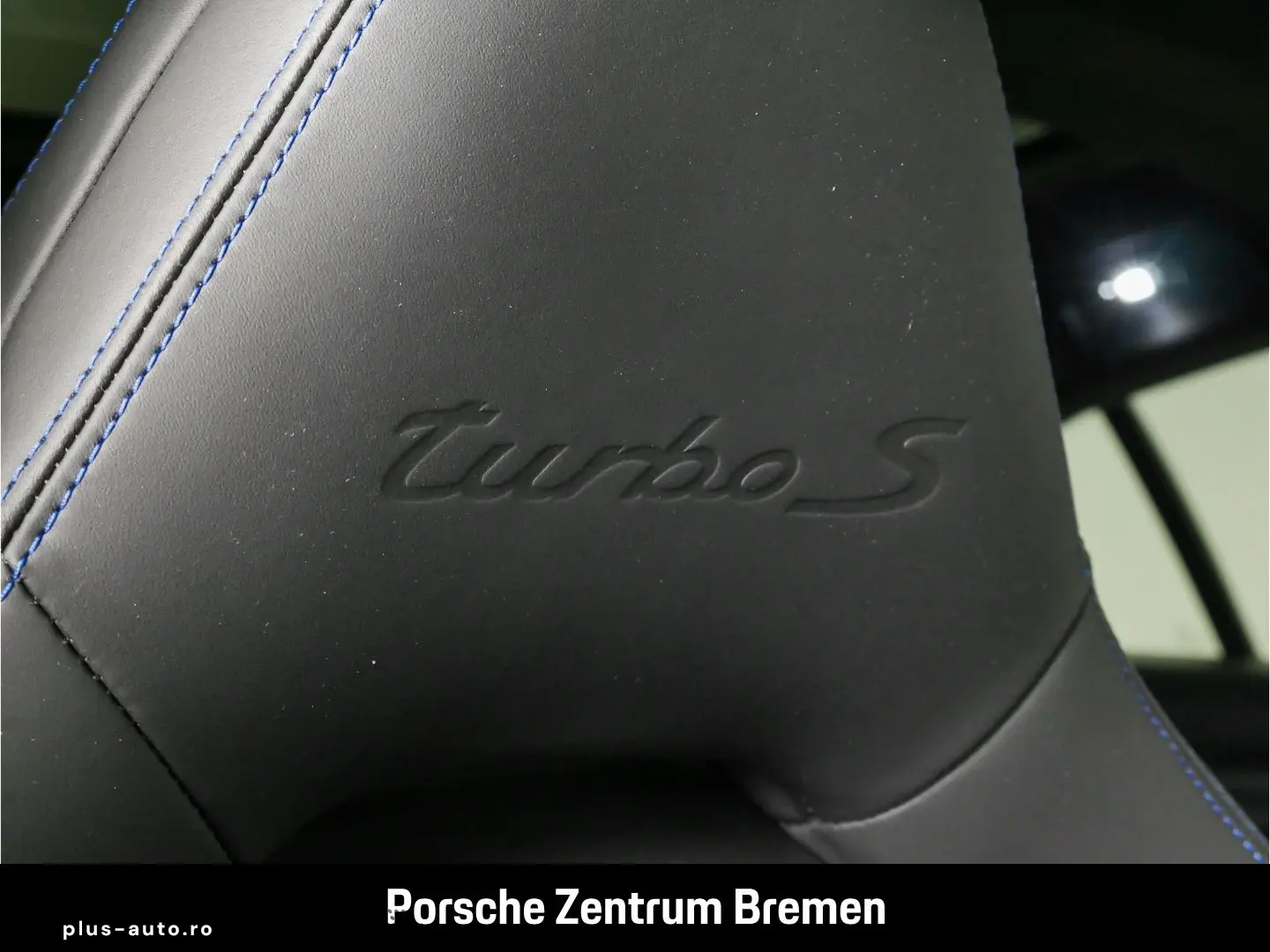 PORSCHE Panamera Turbo S