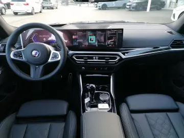 ALPINA B3 xDrive Touring  UPE 110.110€  AHK H&K HUD Pan