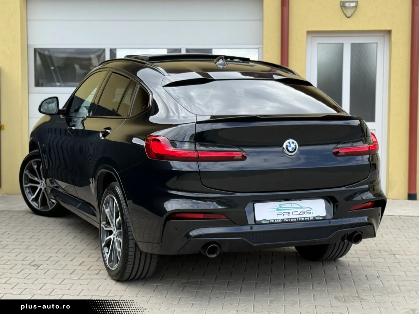 2.0d   xDrive   Pachet M   Camere 360   Led   Keyless