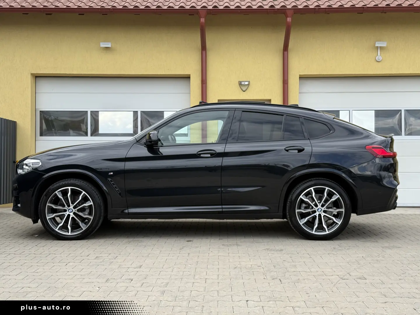 2.0d   xDrive   Pachet M   Camere 360   Led   Keyless