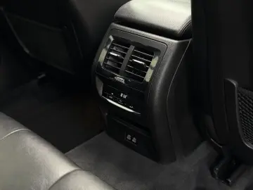 2.0d   xDrive   Pachet M   Camere 360   Led   Keyless