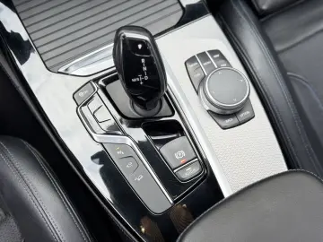 2.0d   xDrive   Pachet M   Camere 360   Led   Keyless
