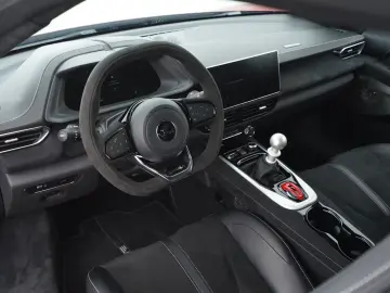 LOTUS Emira V6 First Edition Coupé Alcantara   20 Zoll
