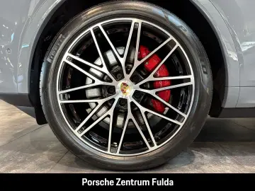 PORSCHE Cayenne S E-Hybrid Coupe HA-Lenkung InnoDrive