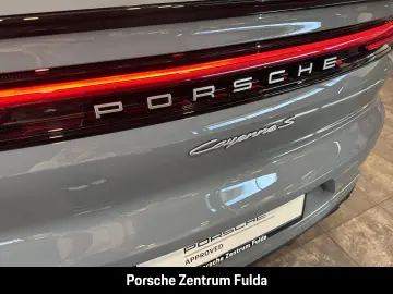 PORSCHE Cayenne S E-Hybrid Coupe HA-Lenkung InnoDrive