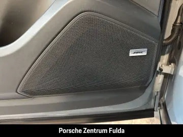 PORSCHE Cayenne S E-Hybrid Coupe HA-Lenkung InnoDrive