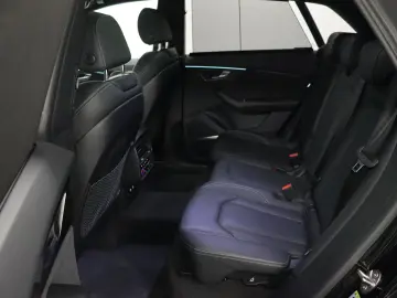 AUDI SQ8 4.0 TFSI Quattro tiptronic Matrix AHK HUD Lu